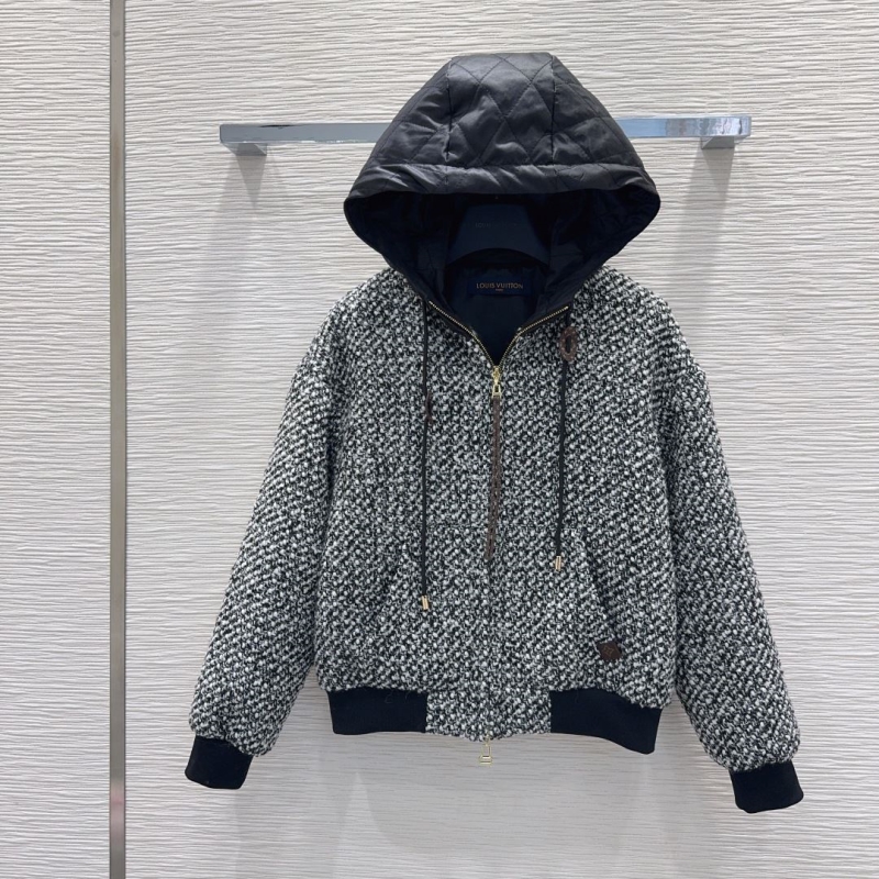 l0vis Vvtt0n outwear